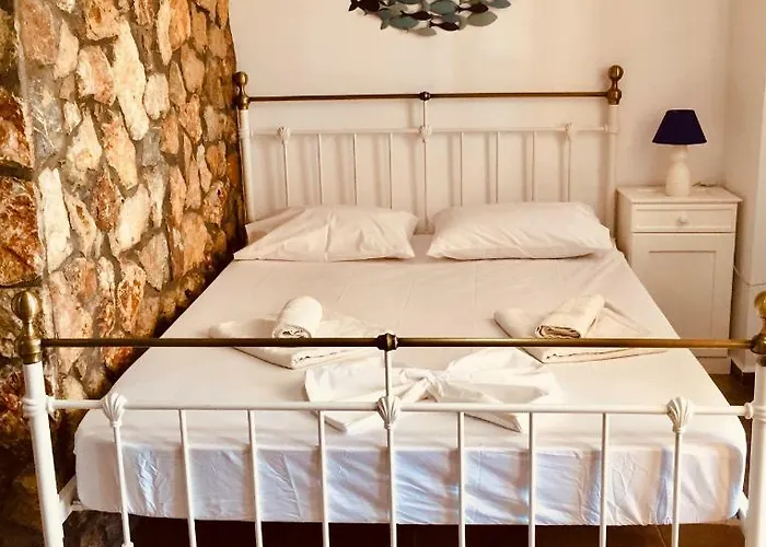 Vareladiko アパートホテル