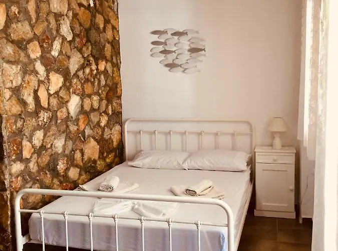 アパートホテル Vareladiko アリンダ